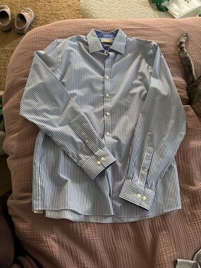 Michael Kors Men's Blue and White Stripe Dress Shirt